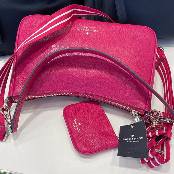 Kate Spade Rosie Shoulder Bag With Tech Attachment AirPod 
Renaissance Rosie
NWT - Picture 10 of 16